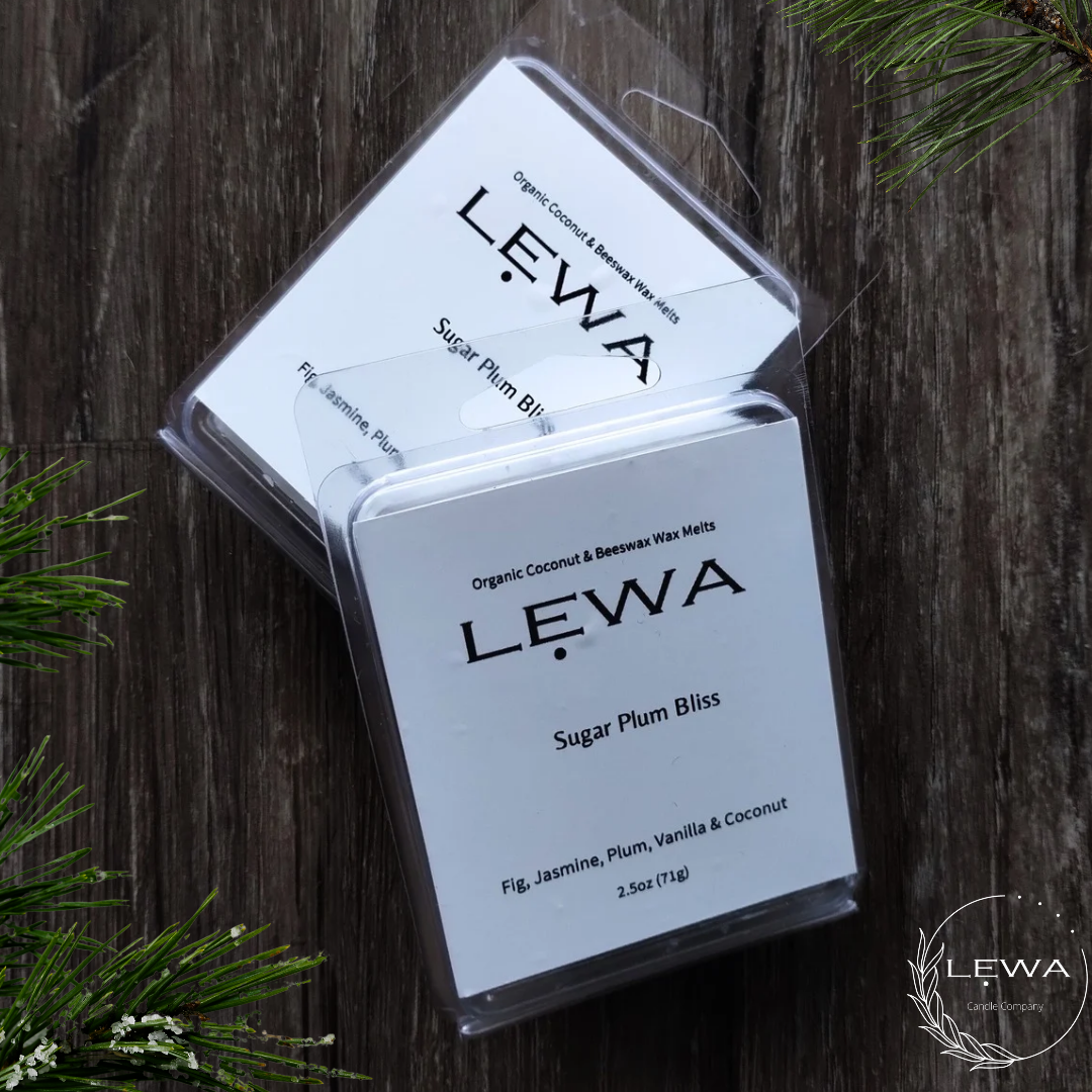 LEWA Sugar Plum Bliss wax melts in 6-cube clamshell, 2.5 oz, coconut and beeswax blend with scents of fig, jasmine, plum, vanilla, and coconut.